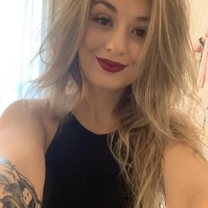 Meet your Posher, Katie-lynn